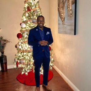 Meet your Posher, Alfred